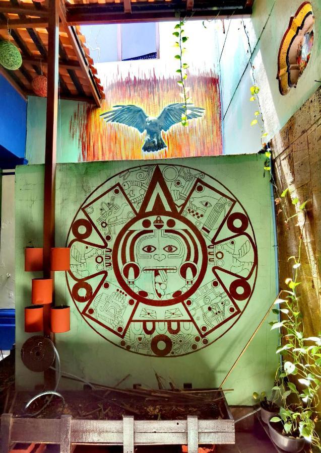 Hotel The Roof Backpackers Guadalajara Exterior foto