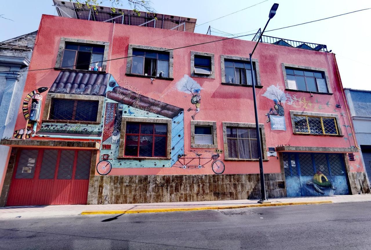 Hotel The Roof Backpackers Guadalajara Exterior foto