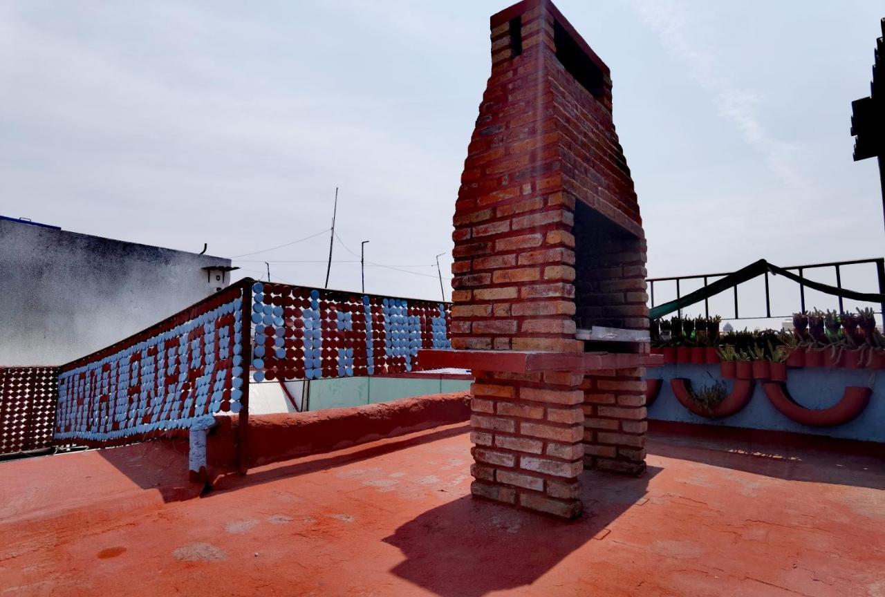 Hotel The Roof Backpackers Guadalajara Exterior foto